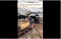 看看國外客戶是怎么評價我們的礦用鋰電池電機車？(金礦）