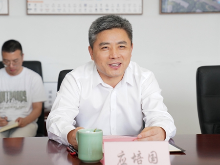【20240929】嘉通集團(tuán)與城南街道簽約地塊合作開發(fā)項(xiàng)目，經(jīng)開區(qū)黨工委副書記、政法委書記應(yīng)培國(guó)（李阿梅攝）.jpg